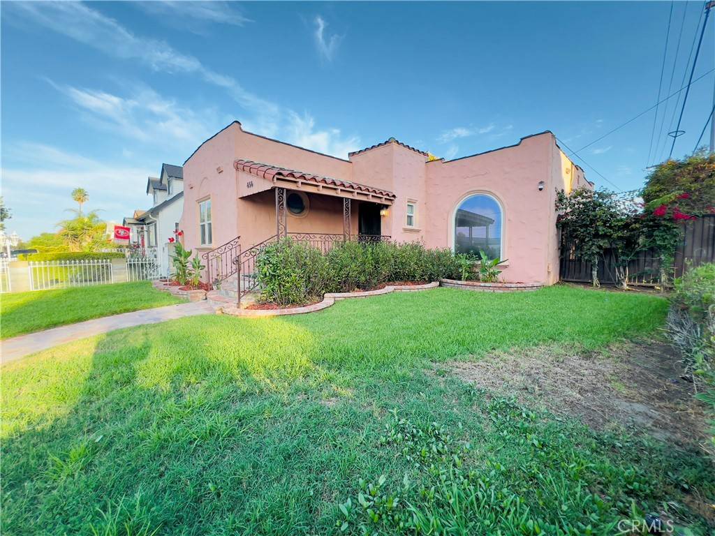 Los Angeles, CA 90044,656 W 117th