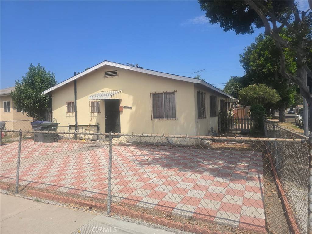 Lynwood, CA 90262,2639 Norton AVE