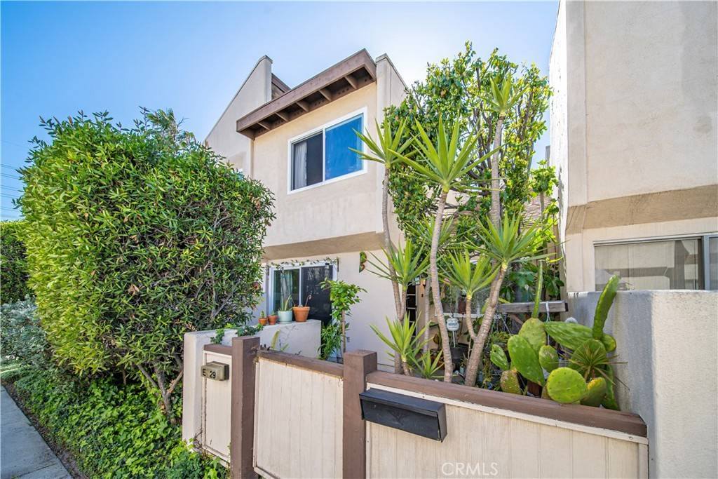 Paramount, CA 90723,16710 Orange AVE #E29