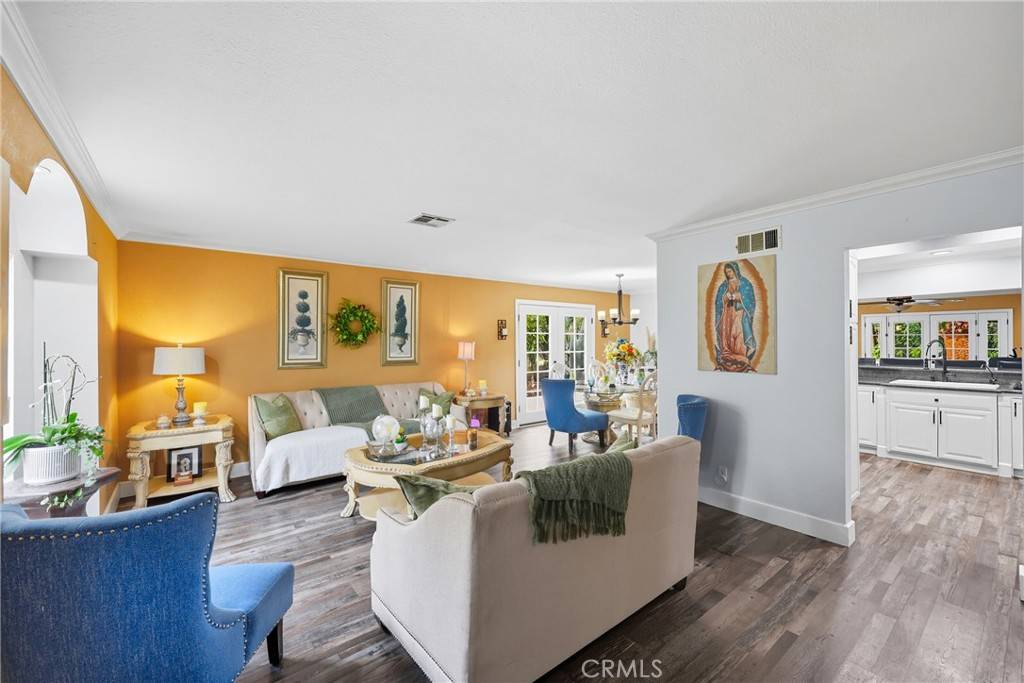 Hacienda Heights, CA 91745,1924 Glenstone AVE