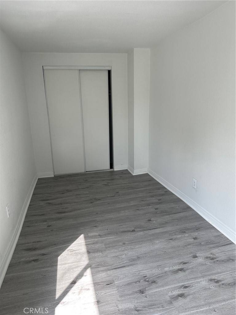 Compton, CA 90220,304 CEDAR ST