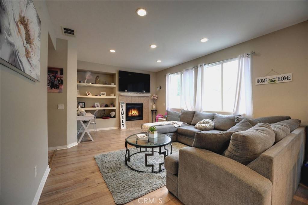 Perris, CA 92571,661 Corte San Julian