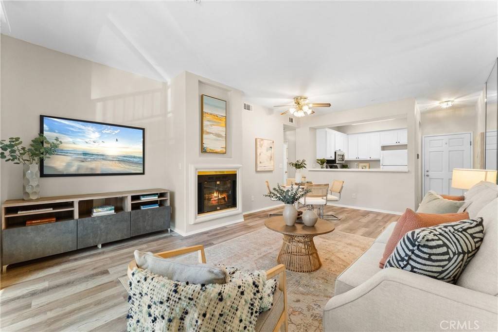 Long Beach, CA 90802,555 Maine AVE #101