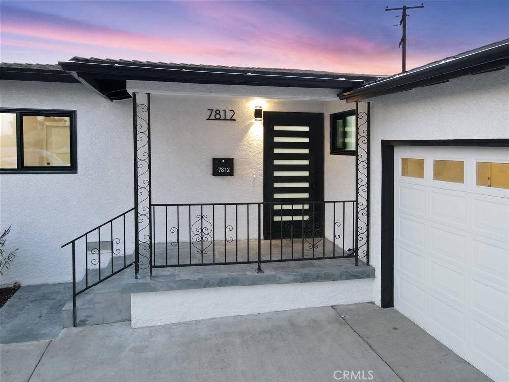 Downey, CA 90242,7812 Borson