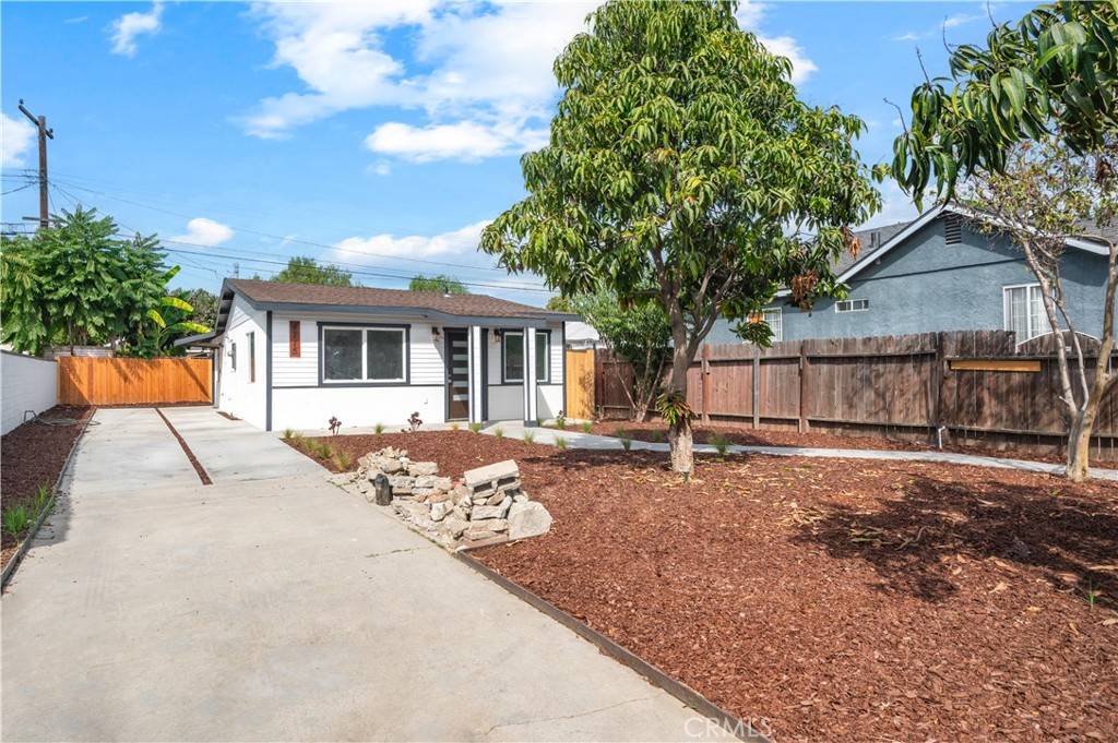 Pico Rivera, CA 90660,4715 Fir ST