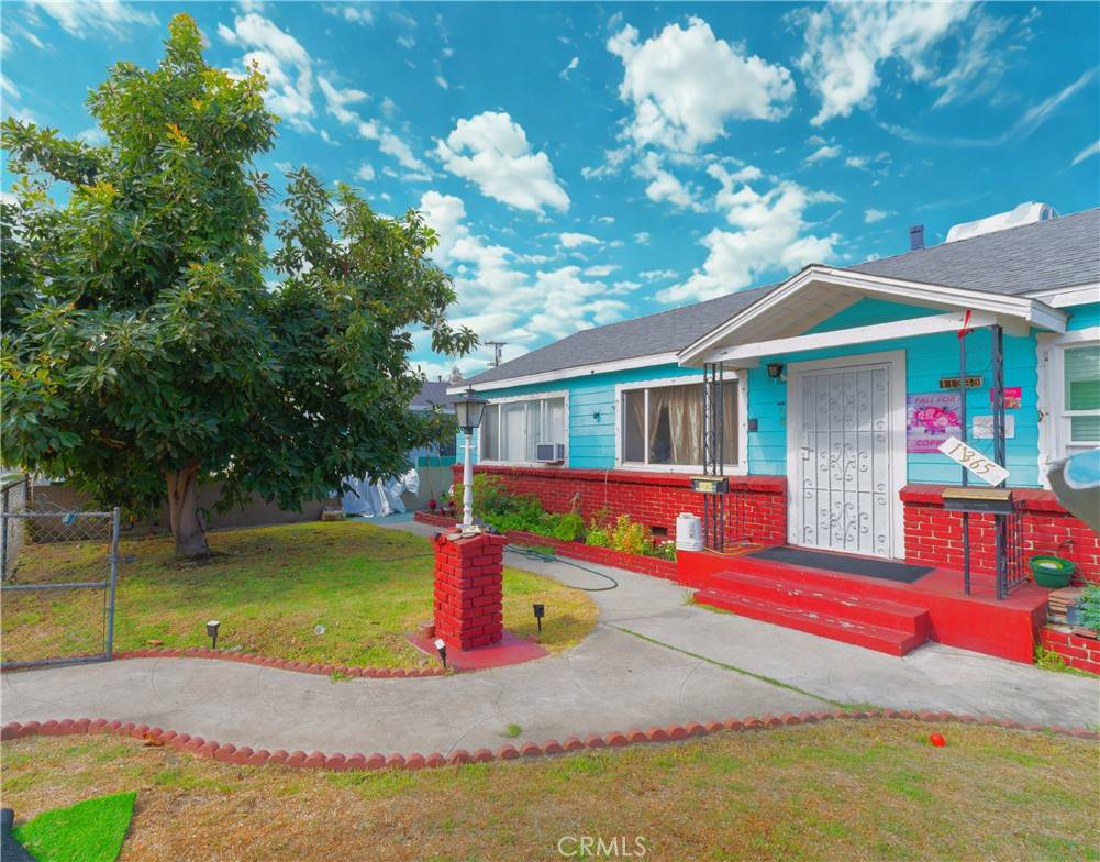 Lynwood, CA 90262,11363 Virginia AVE