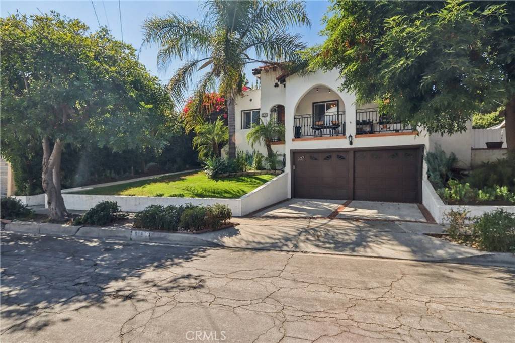 Inglewood, CA 90302,915 N Chester