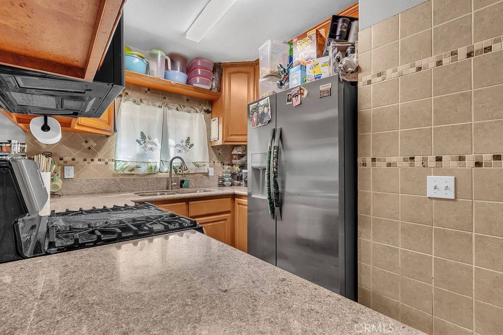 Lynwood, CA 90262,12060 Santa Fe AVE #4