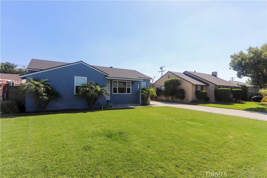 Downey, CA 90242,12614 Gneiss