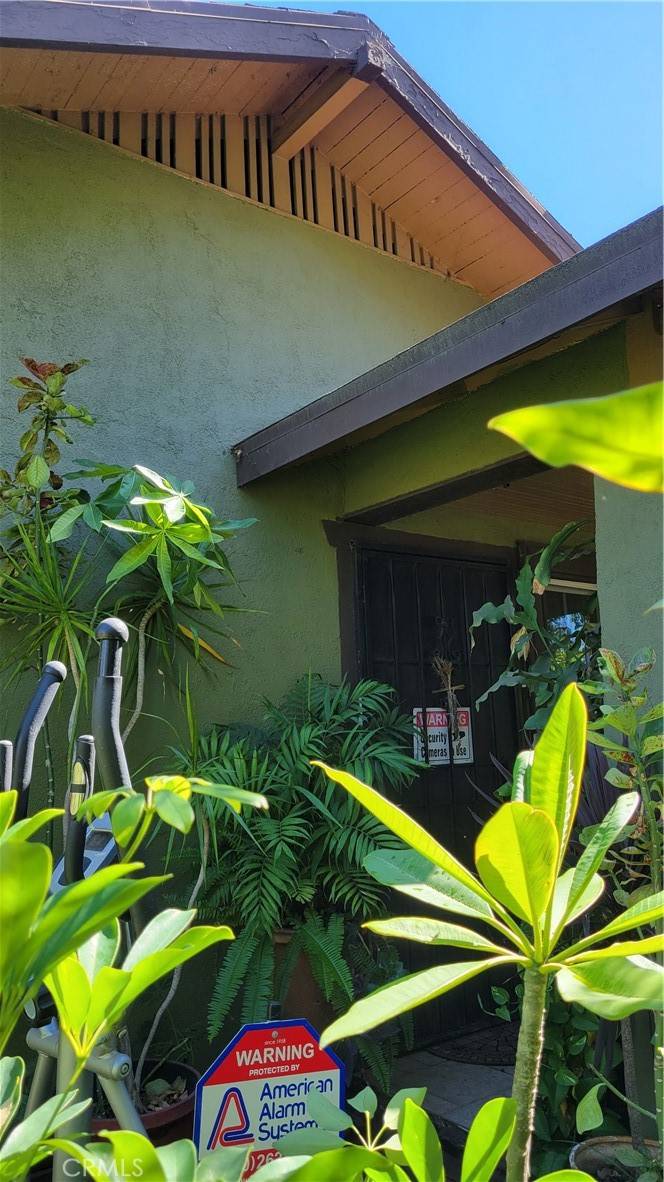 South Gate, CA 90280,8600 S Gate