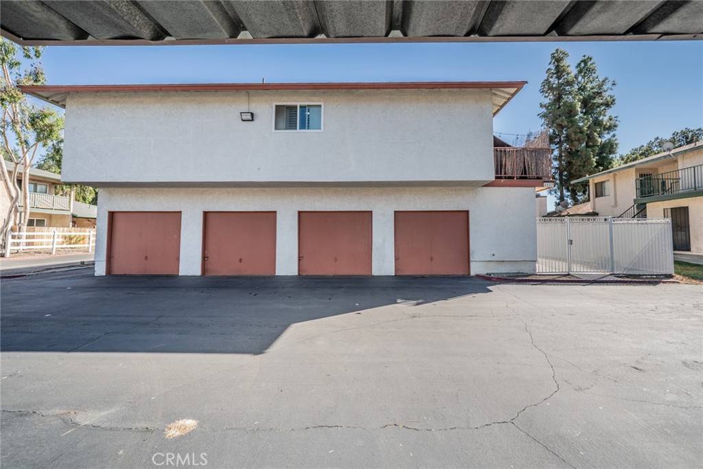 Redlands, CA 92374,1117 Oxford