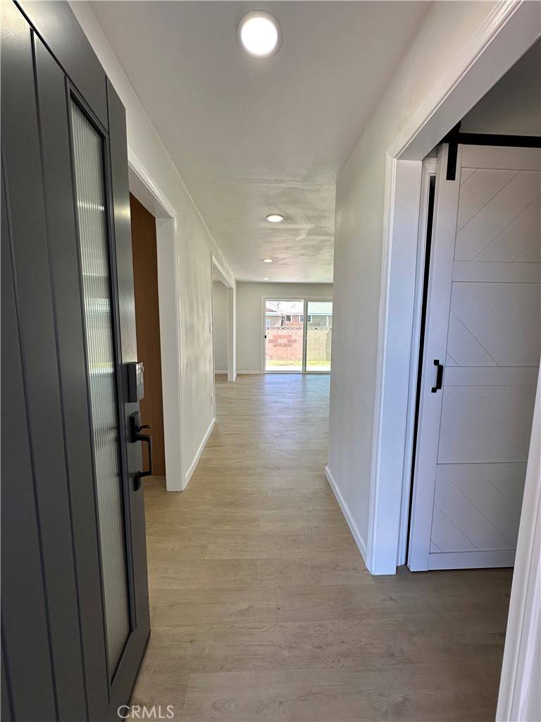 Lakewood, CA 90715,12523 Lemming