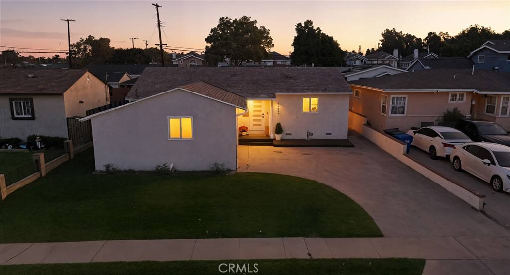 Downey, CA 90242,10207 Branscomb