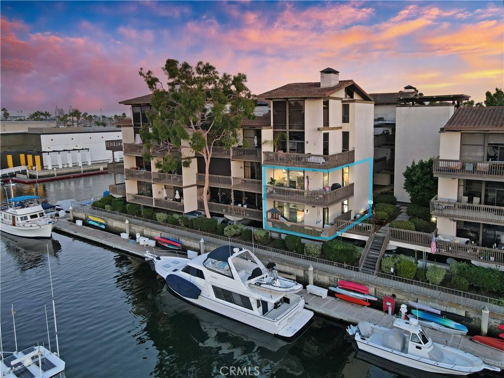 Long Beach, CA 90803,5227 Marina Pacifica N