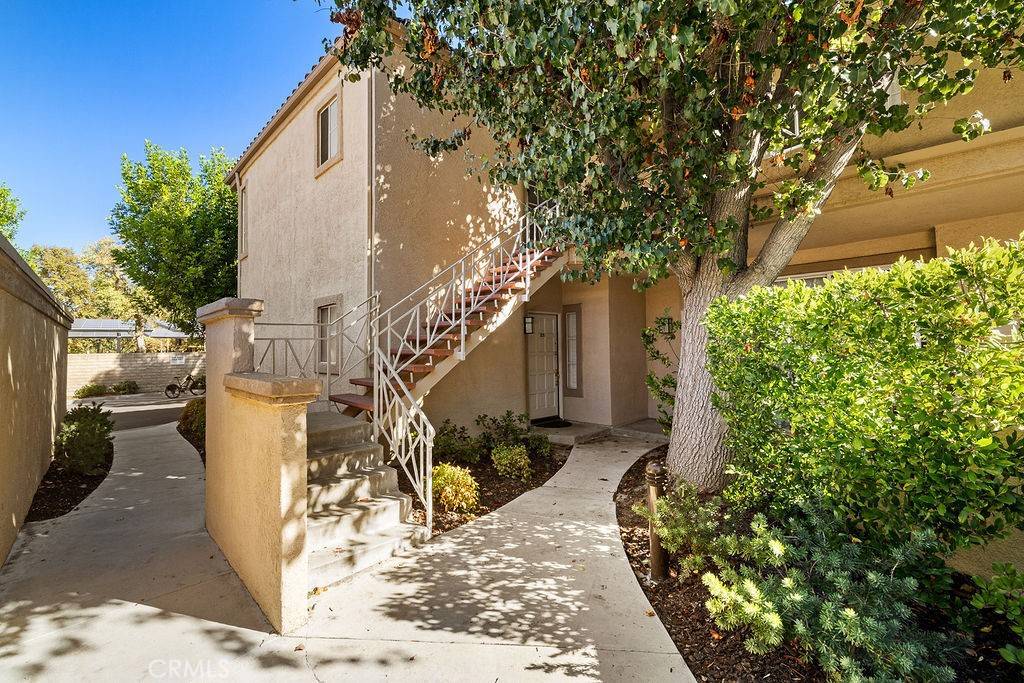 Valencia, CA 91355,23807 Del Monte Drive #124