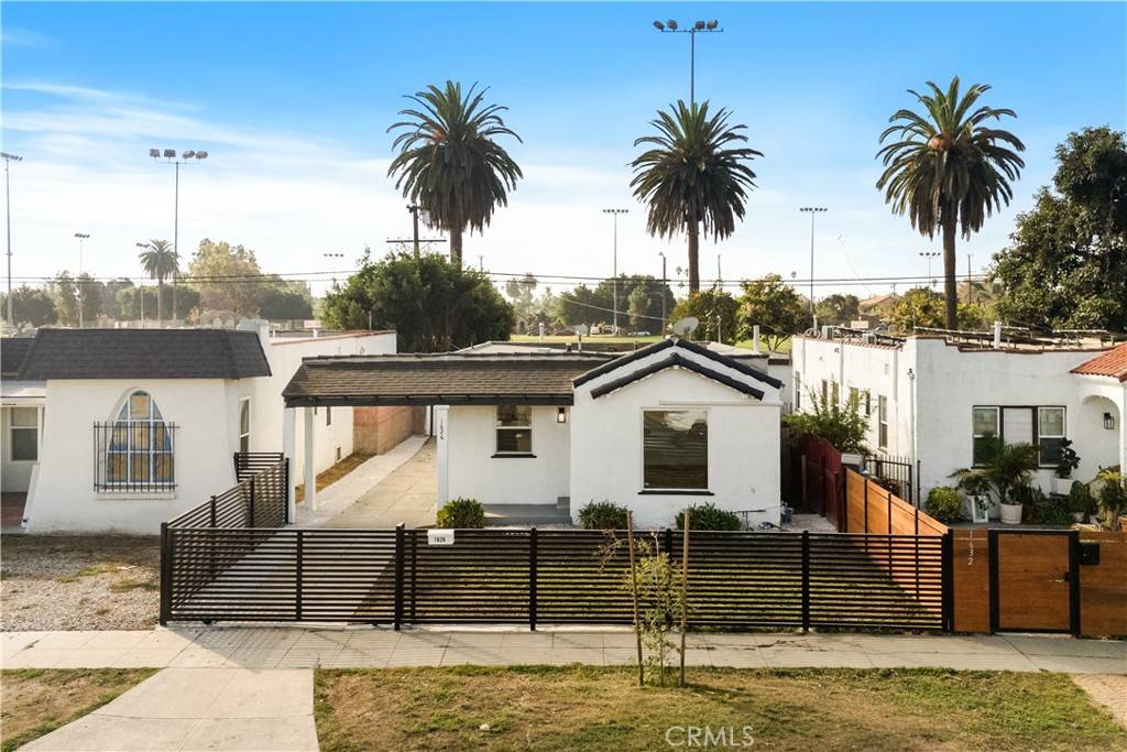 Los Angeles, CA 90047,1626 W 60th PL