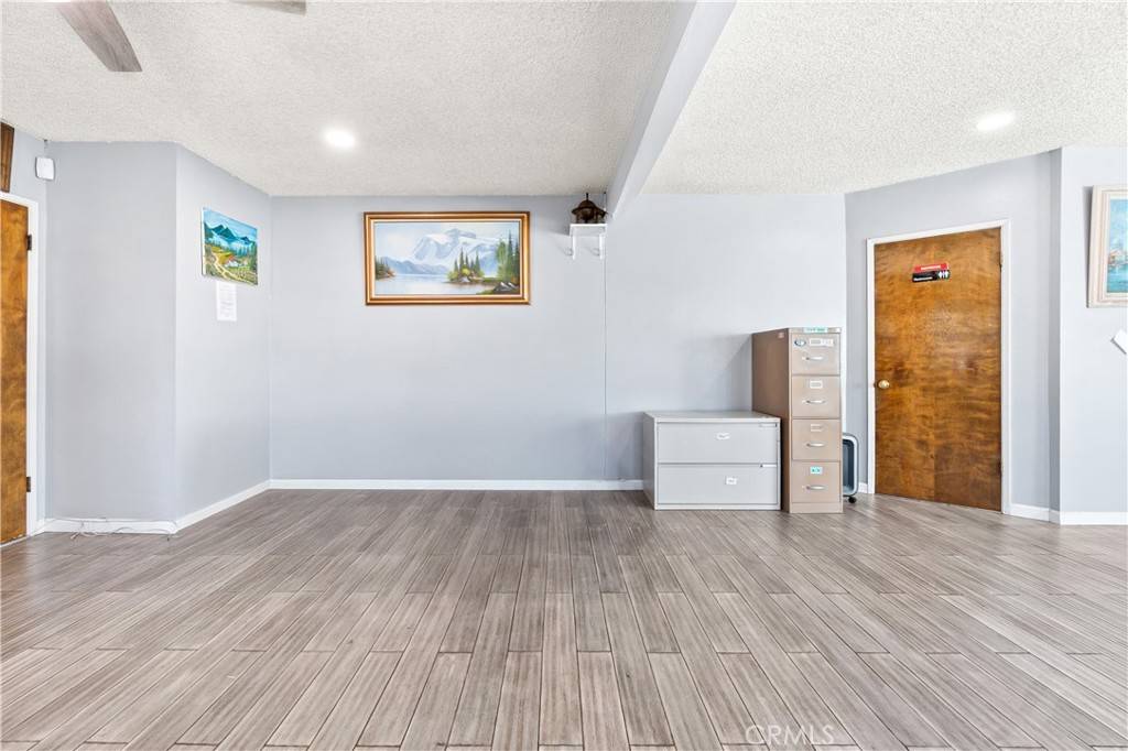 Whittier, CA 90606,7840 Pioneer BLVD