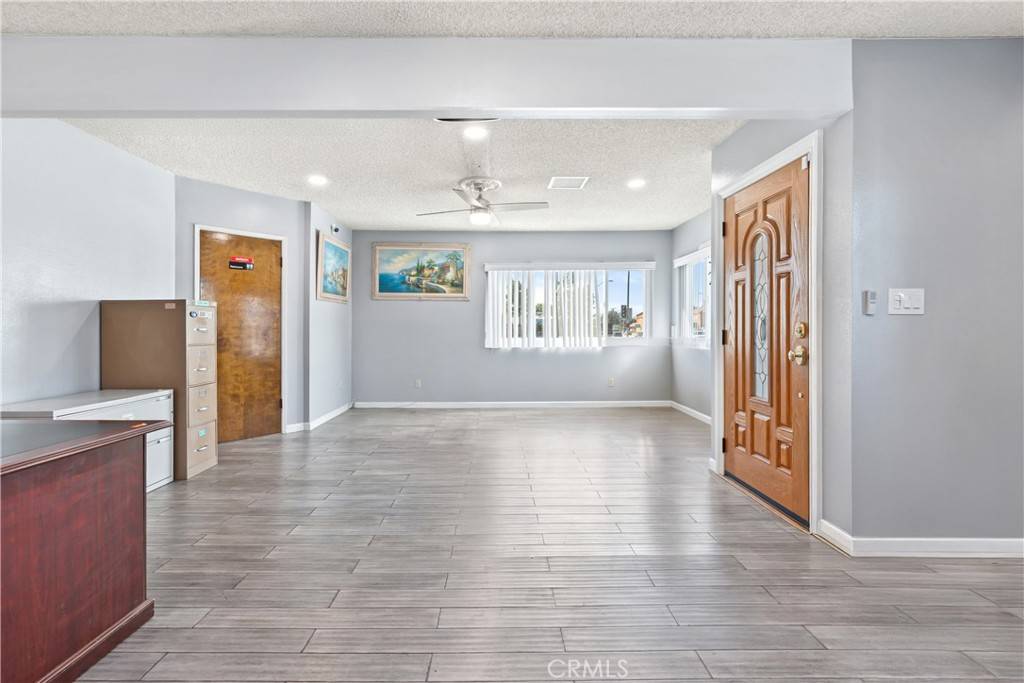 Whittier, CA 90606,7840 Pioneer BLVD