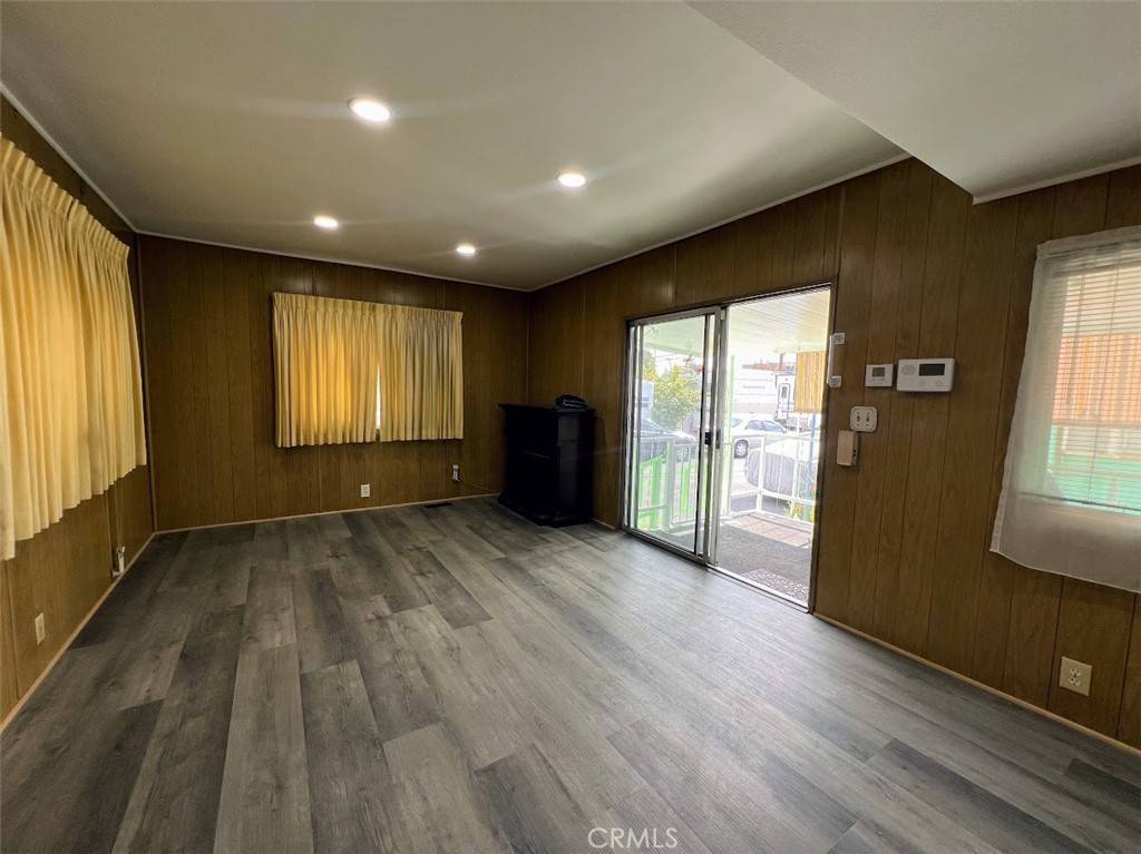 Bellflower, CA 90706,9235 Artesia Blvd #5