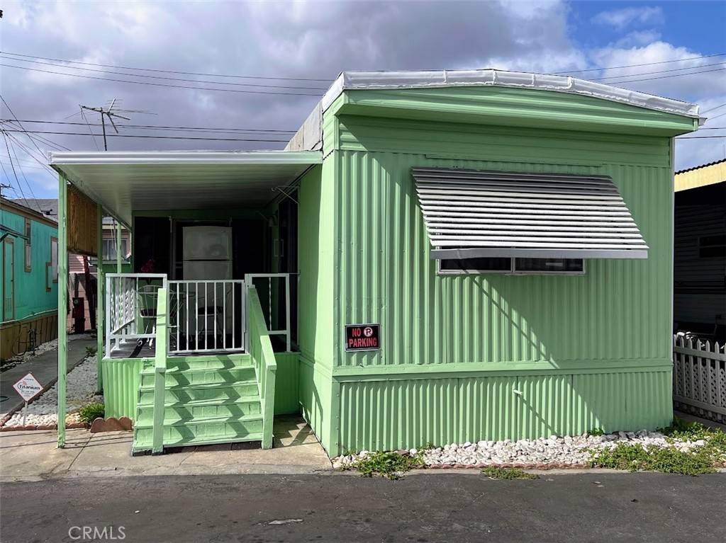 Bellflower, CA 90706,9235 Artesia Blvd #5