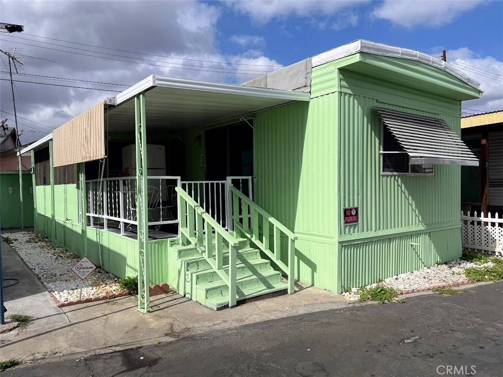 Bellflower, CA 90706,9235 Artesia Blvd #5