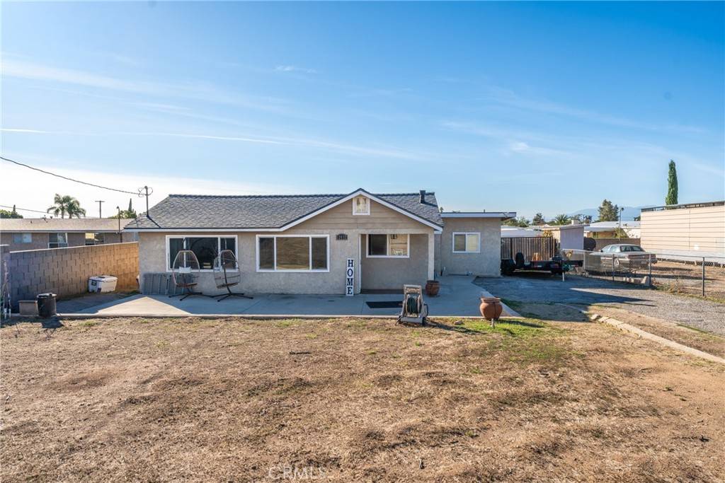 Yucaipa, CA 92399,12672 4th