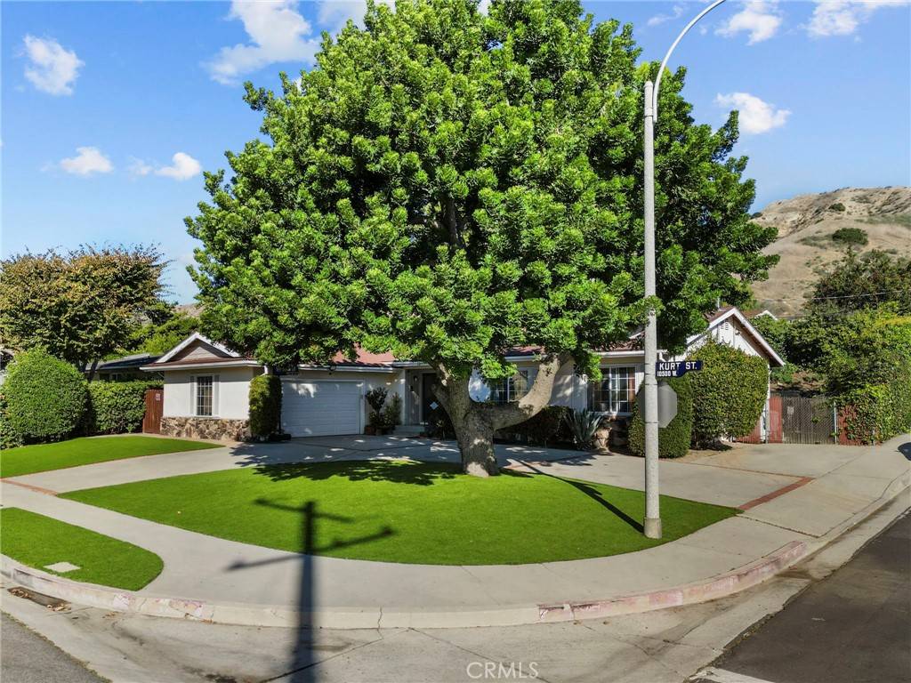 Lakeview Terrace, CA 91342,10533 Kurt ST