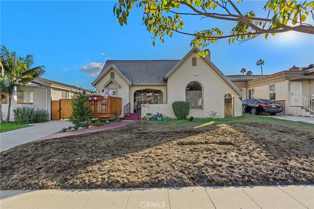 Los Angeles, CA 90047,1848 W 78th