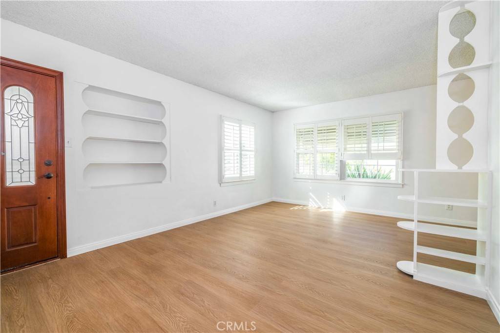 Montebello, CA 90640,3016 W Via Corona