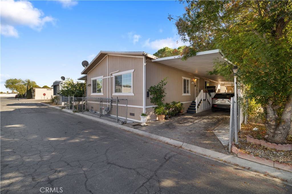 Lancaster, CA 93535,1301 E Avenue I #336
