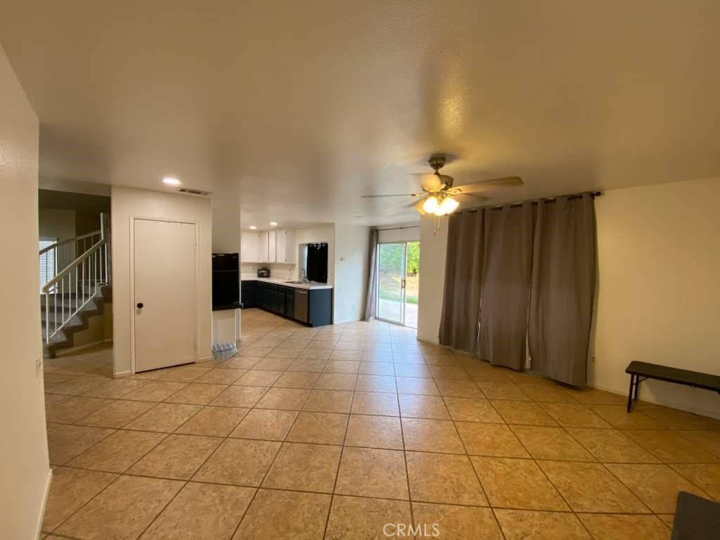 Beaumont, CA 92223,926 Hardwick