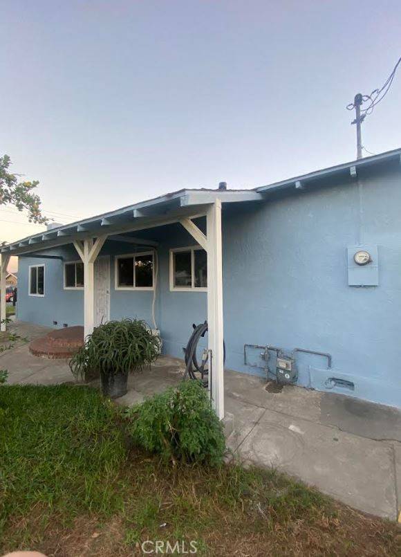 Compton, CA 90220,304 W Elm