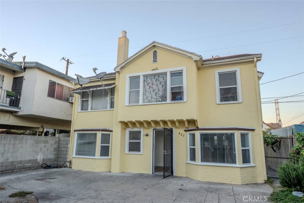 Los Angeles, CA 90003,433 W Century