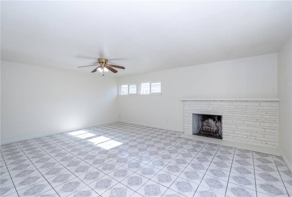 Pomona, CA 91766,1841 S White AVE