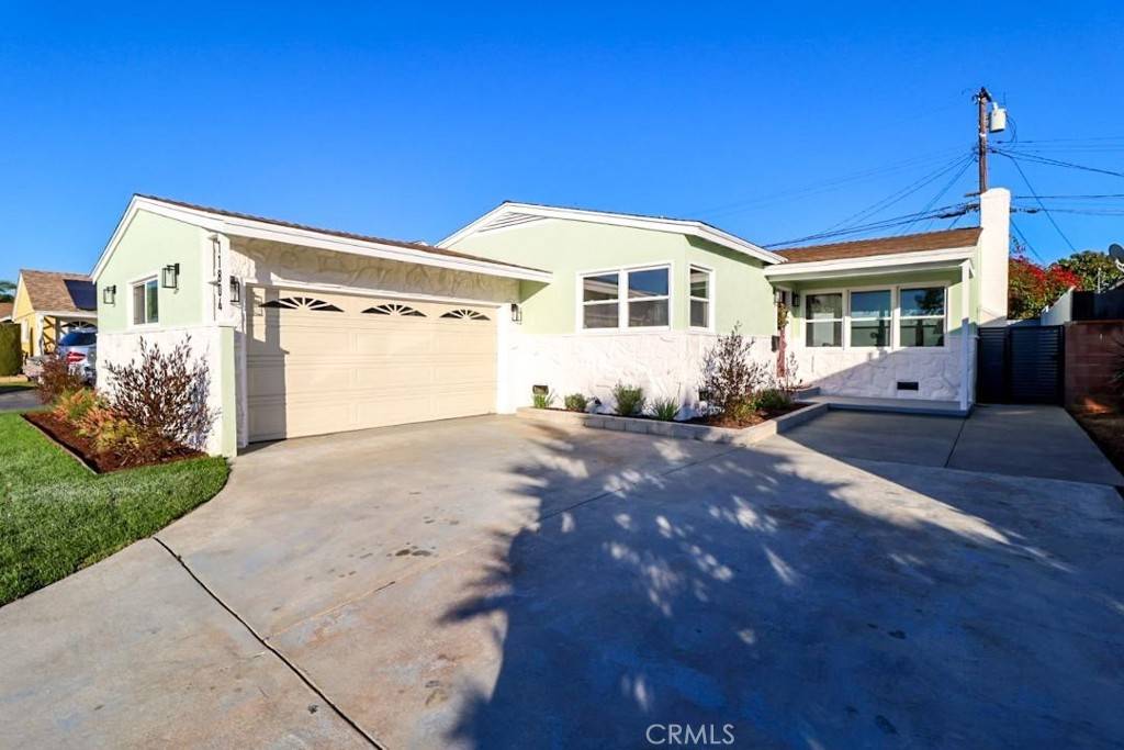 Hawthorne, CA 90250,11804 Atkinson