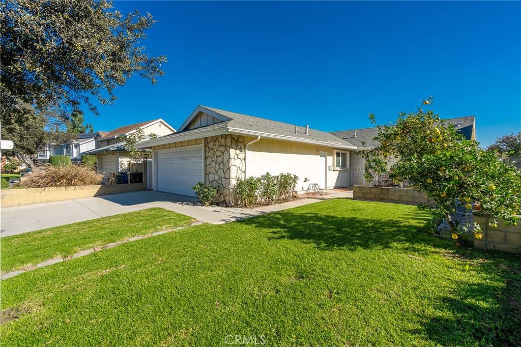 Cerritos, CA 90703,18422 De Bie