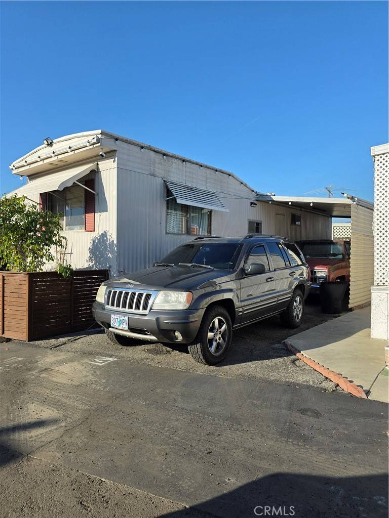 El Monte, CA 91732,4849 Peck #39