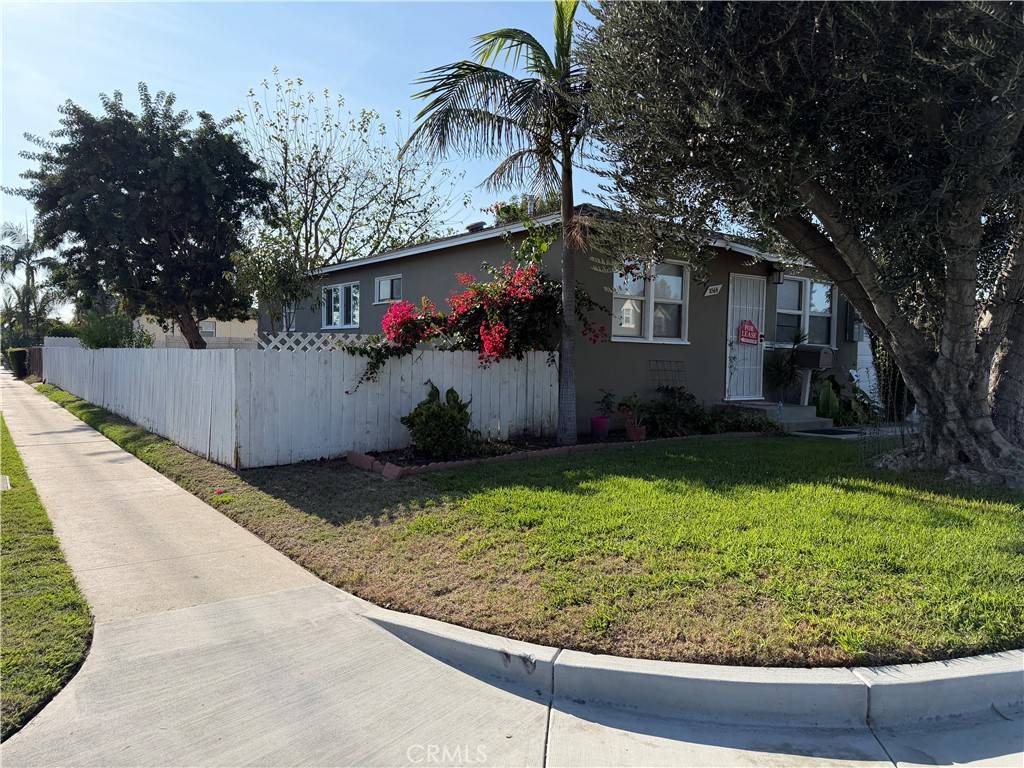 Downey, CA 90242,8564 Cole