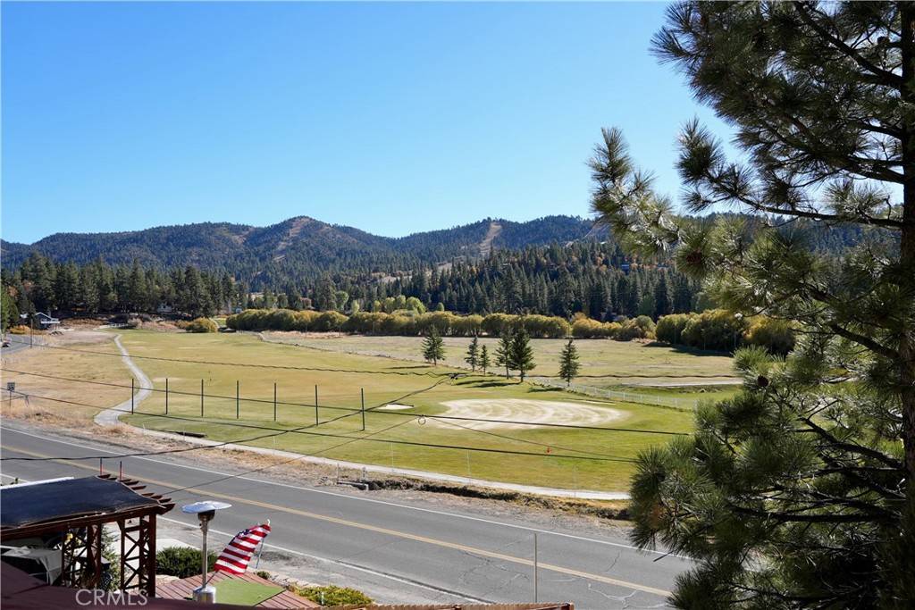 Big Bear Lake, CA 92315,42958 Moonridge Rd