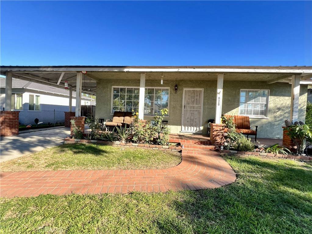 Azusa, CA 91702,828 N Angeleno