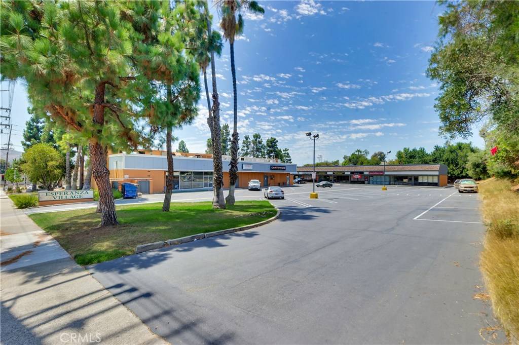 Yorba Linda, CA 92886,6821 Fairlynn BLVD