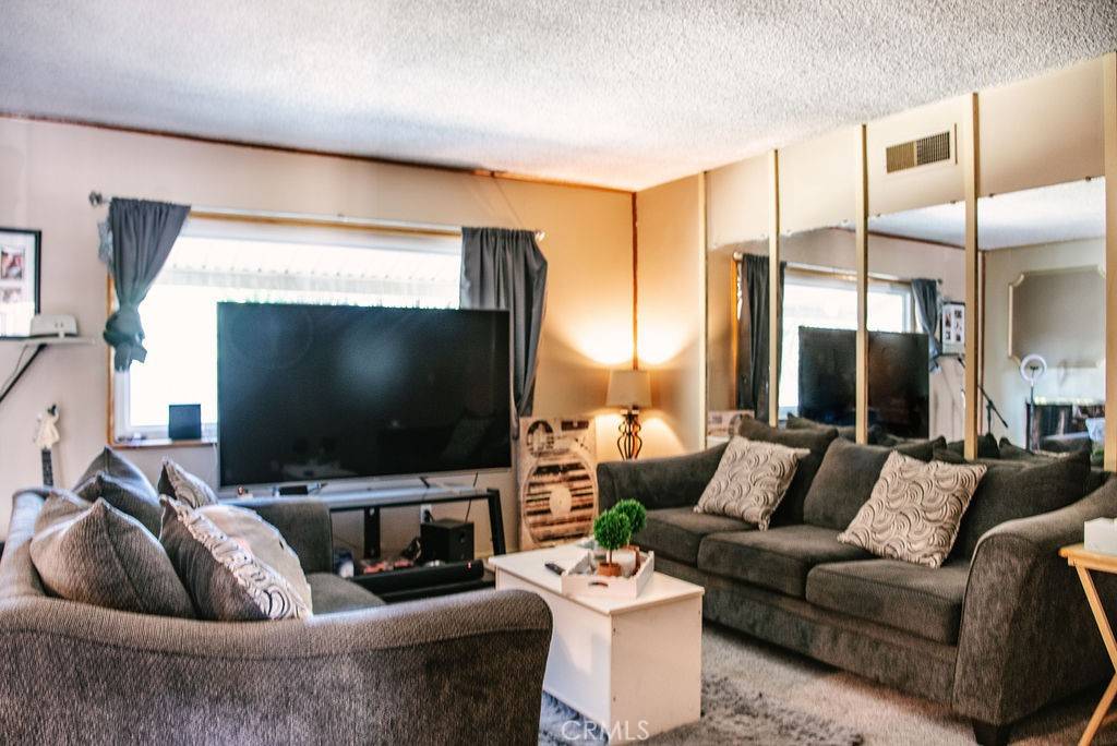 Upland, CA 91786,1260 N Grove AVE