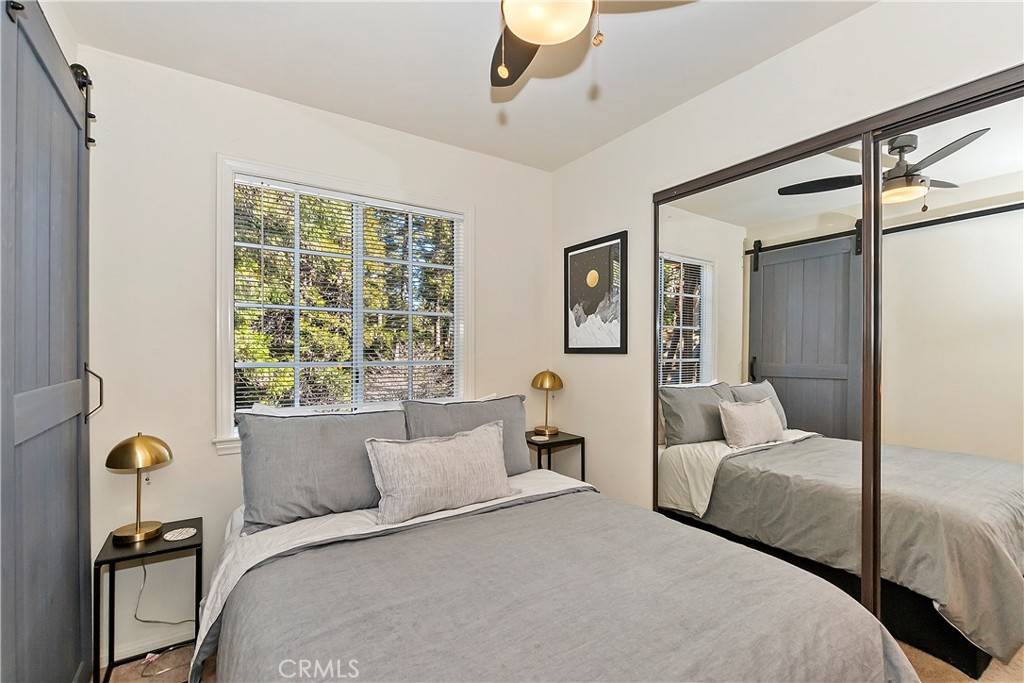 Lake Arrowhead, CA 92352,704 Golden DR