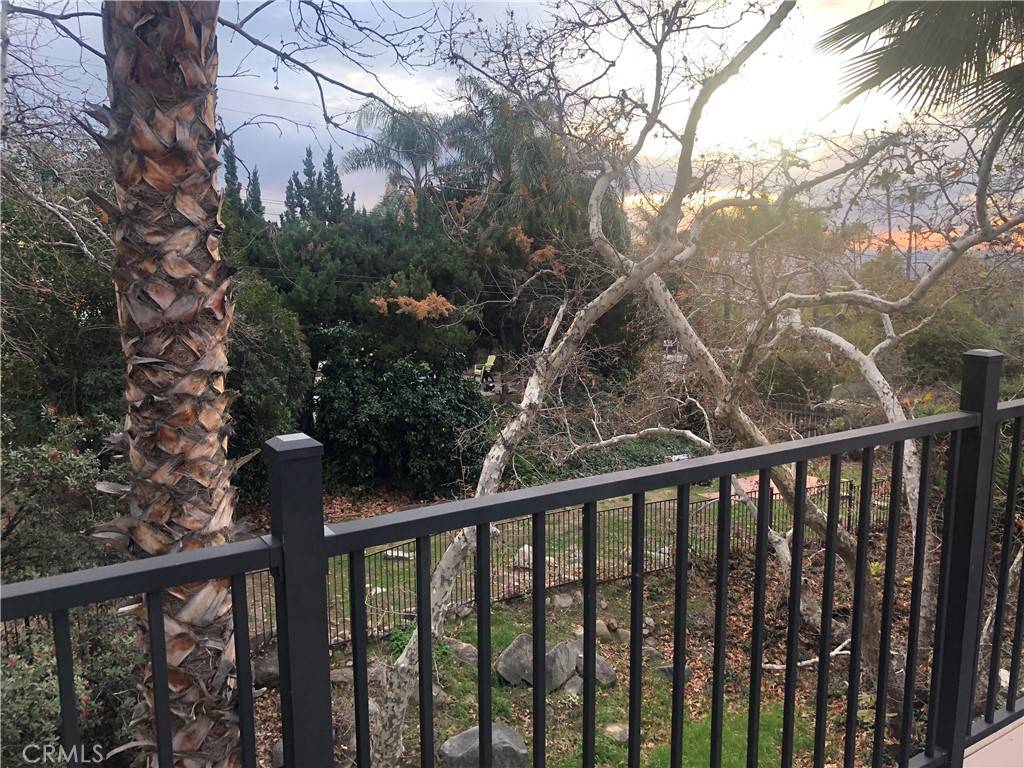 Highland, CA 92346,28681 Arroyo Vista DR