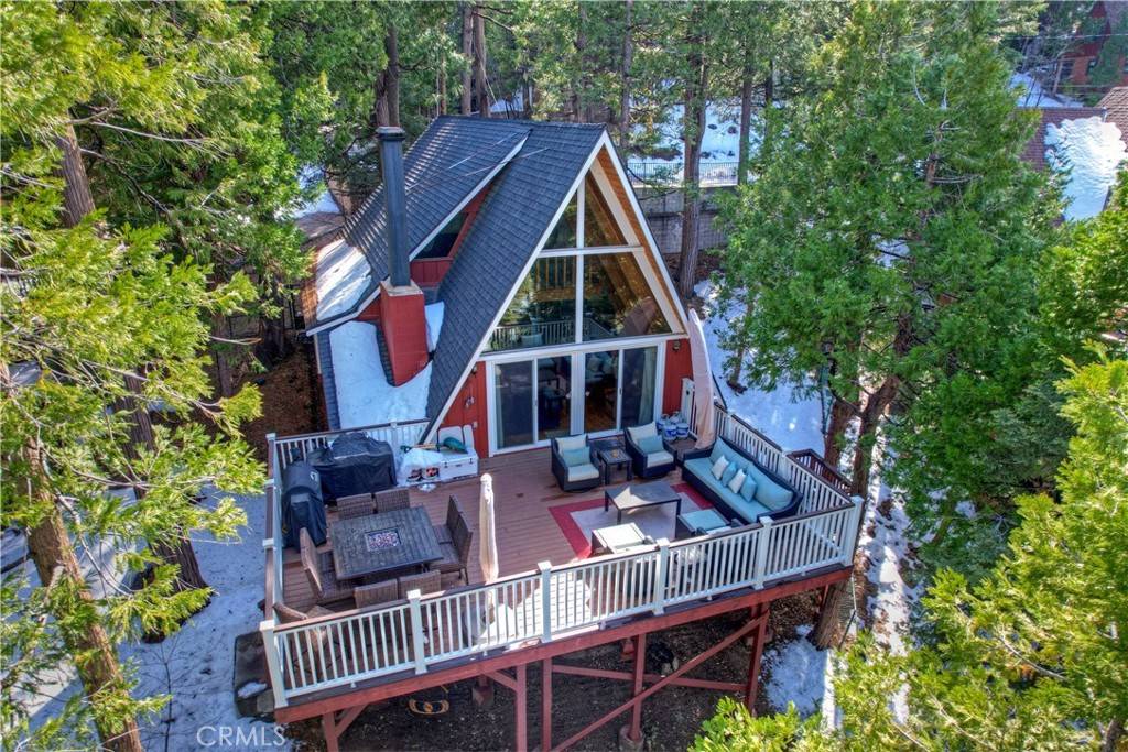 Lake Arrowhead, CA 92352,349 Castle Gate RD