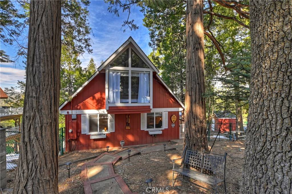 Lake Arrowhead, CA 92352,349 Castle Gate RD