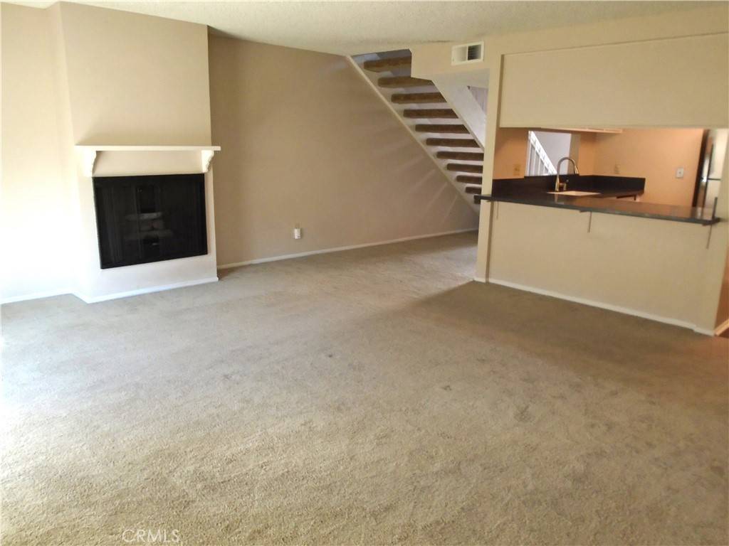 Colton, CA 92324,1172 Mohave DR