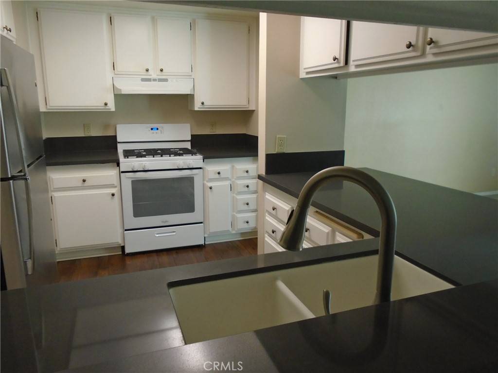 Colton, CA 92324,1172 Mohave DR