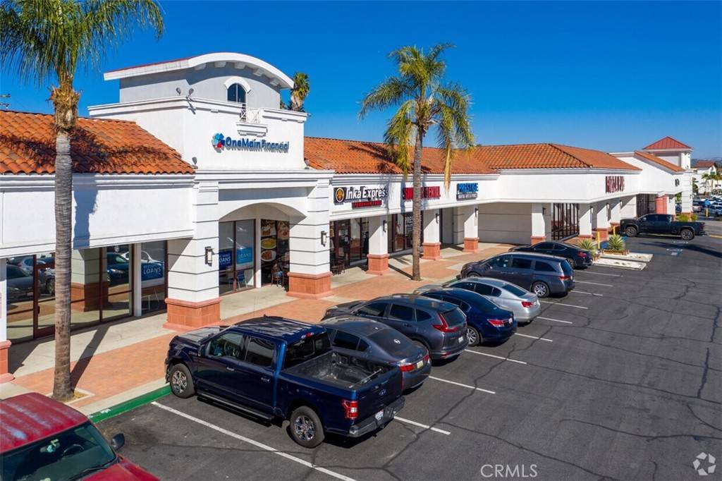 La Habra, CA 90631,1501 W Whittier BLVD
