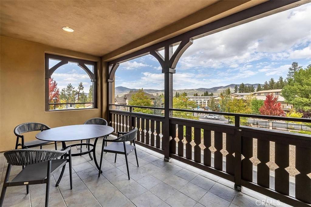 Big Bear Lake, CA 92315,40671 Village DR #15B